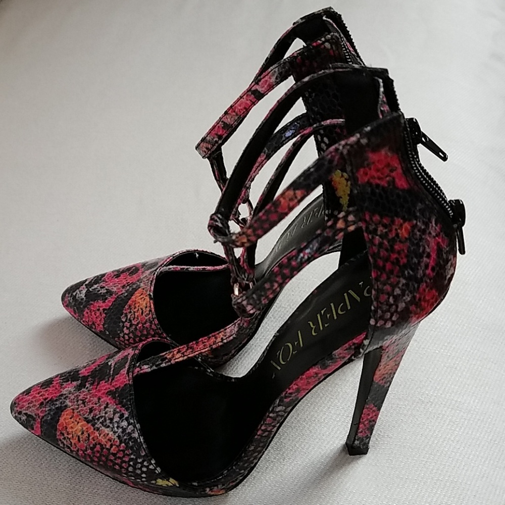HP!💕💕 Multicolor snake print Stelle pumps - Picture 5 of 8